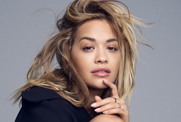 Rita Ora vjen me një surprizë për fansat, më datë 29 janar