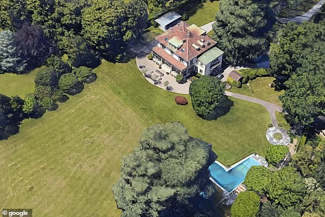 Këngëtari Robbie Williams shpenzon 24 mln paund për të blerë rezidencën në Zvicër