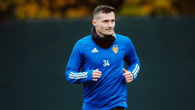 Taulant Xhaka humb sezonin, do të operohet në gju