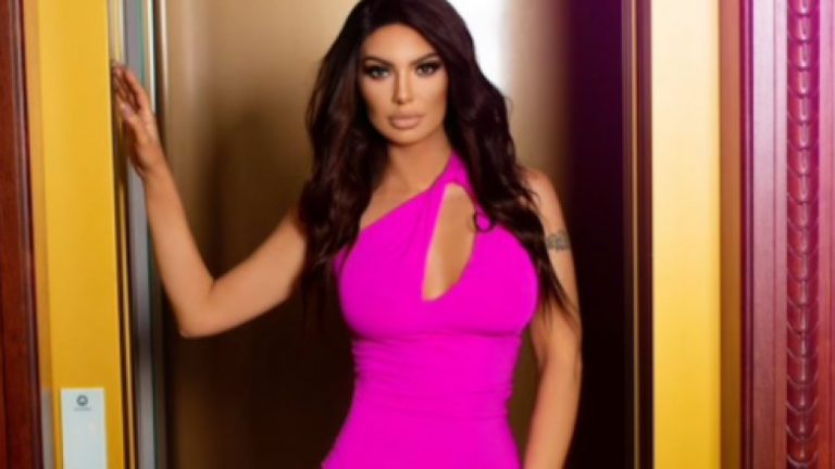 Zaimina më në formë se kurrë, shfaqet me fustan të ngushtë dhe nuk i lë vend imagjinatës