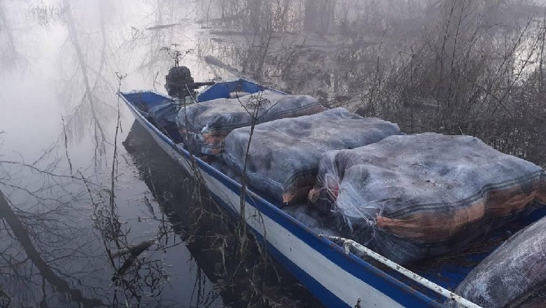 Kapet 222 kg marijuanë në liqen, në pranga dy malazez