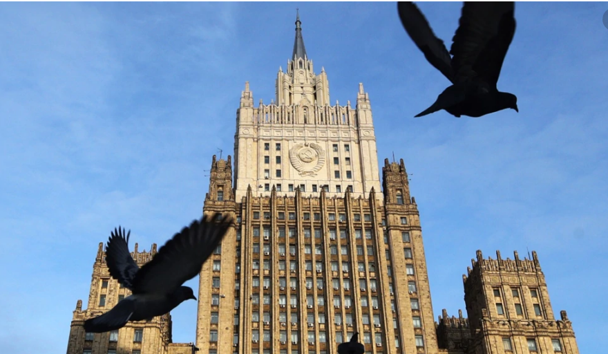 Rusia dëbon një diplomate shqiptare