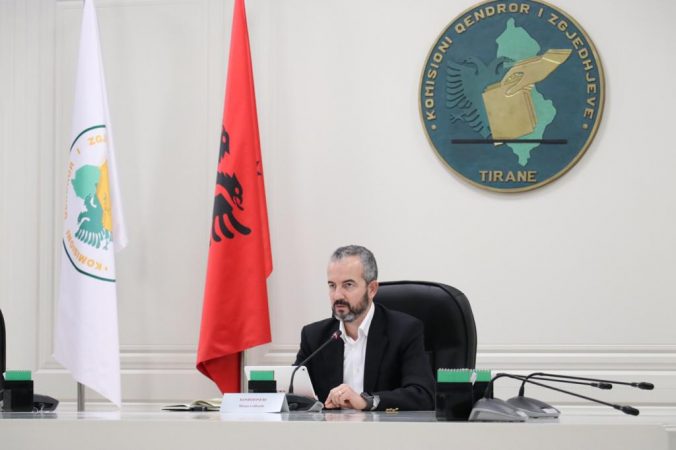 Zgjedhjet e 25 prillit, 9 parti politike dhe dy komitete nismëtare regjistrohen në KQZ