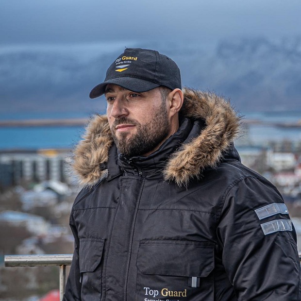 Vrasja që tronditi Islandën, kush është shqiptari i ekzekutuar para banesës (EMRI)