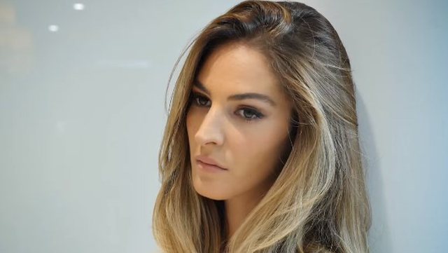 Emina Çunmulaj mban premtimin, falë saj një familje bëhet me shtëpi të re