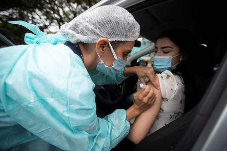 Rikthehet rreziku në Itali, 2 rajone “ngjyrosen” me të kuqe, 3 me portokalli