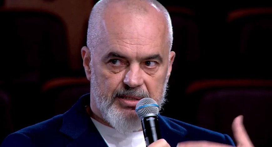 “Bëra lypsarin në Amerikë”, Rama-Metës: Qenka diktaturë e ndarje klasore të vaksinosh Tinka Kurtin?