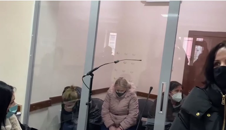 Fshinë komunikimet me Tiren për të fshehur provat, Prokuroria kërkon burg për punonjëset e “Shefqet Ndroqit”