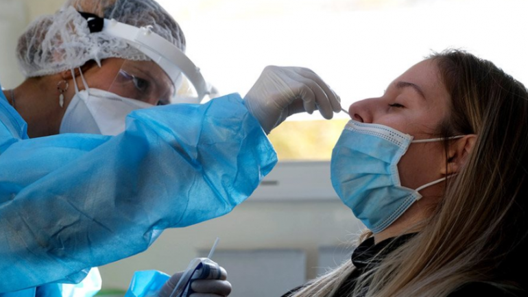 COVID-19 në Greqi, 13 viktima në 24 orët e fundit