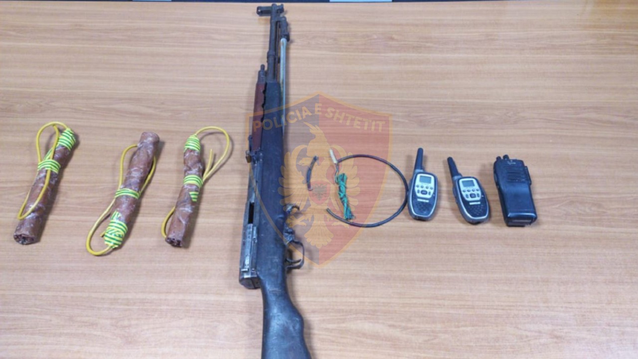 Telefonata në policinë e Durrësit që fundosi 51-vjeçarin, çfarë iu gjet në banesë