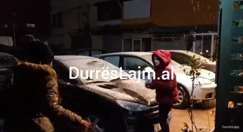 Dëbora zbardh Durrësin (VIDEO)