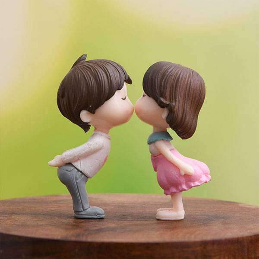 Shenjat e horoskopit që vendosin marrëdhënien e tyre në plan të parë