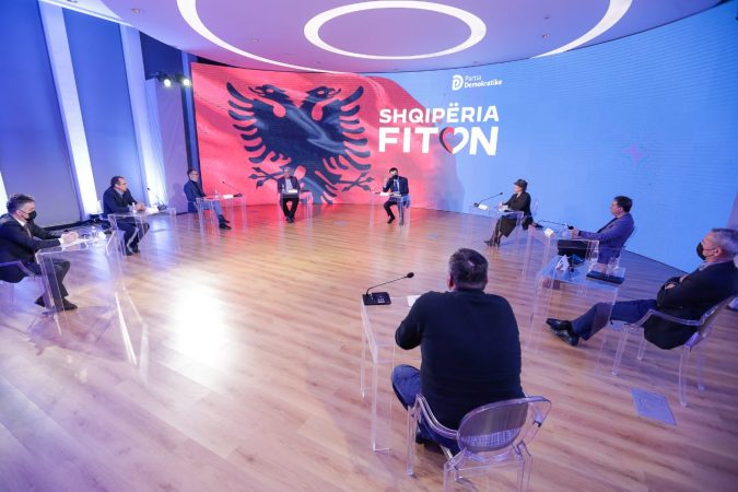 Basha takohet me përfaqësues të Energjisë së Rinovueshme: Premtoj normalitet, jo mrekulli!