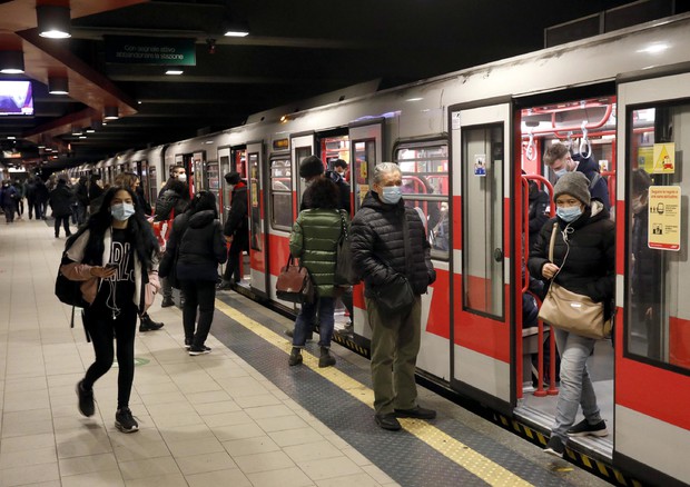 Itali, 14218 raste të reja me Covid-19 dhe 377 humbje jete