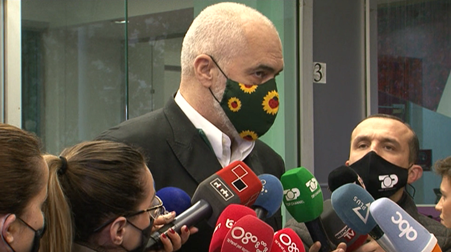 Rama: Vaksinat vijnë sot në darkë, do të jenë më pak nga sa ishin parashikuar