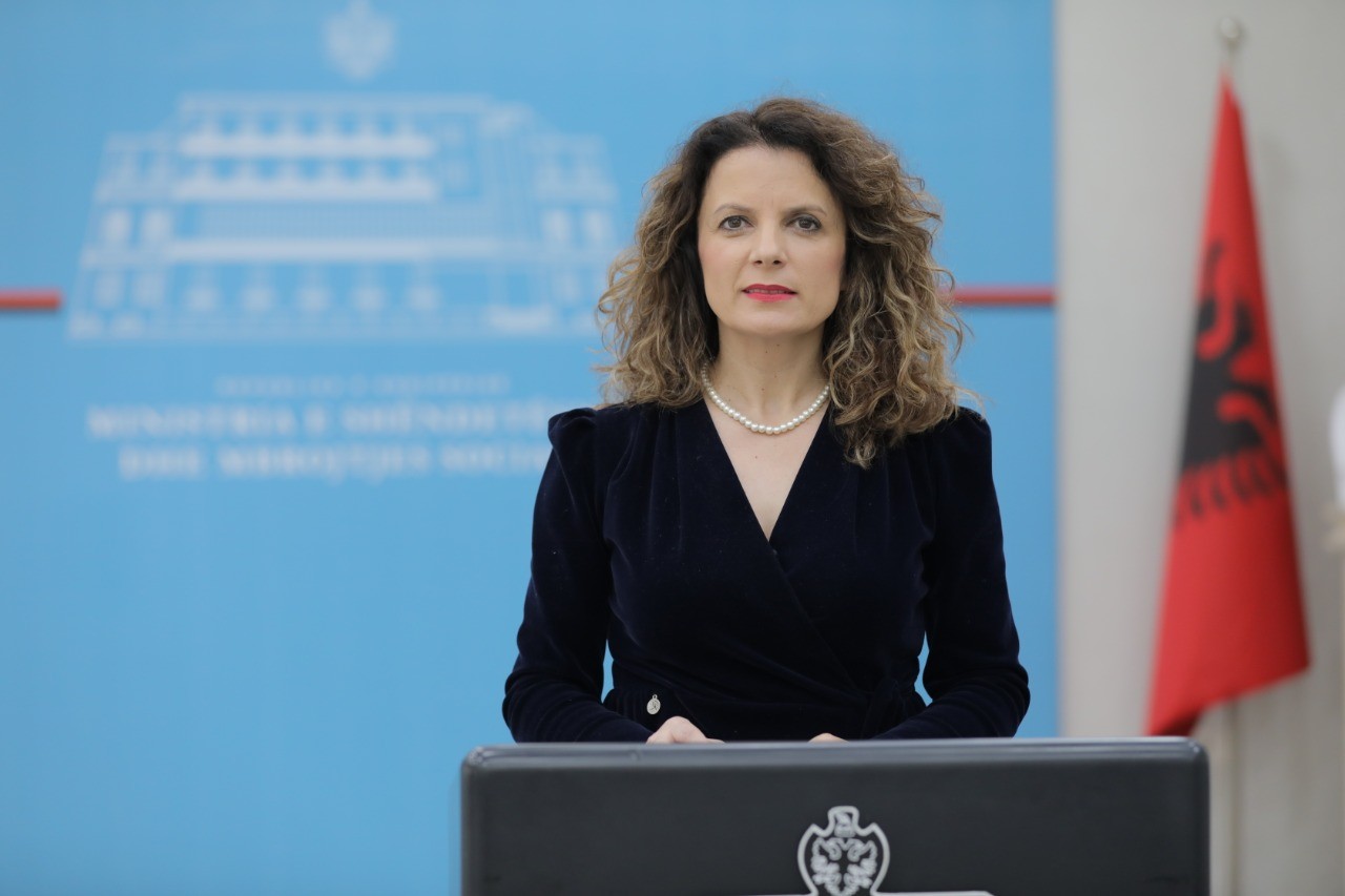 Tomini: Vaksinat ruse e kineze do të jenë si alternativa, nëse kemi ngërçe me strategjinë perëndimore