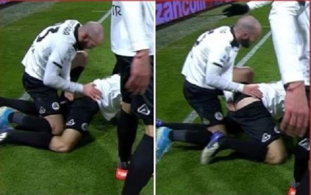 Festa e golit ndaj Milanit/ Saponara bën gjestin e turpshëm, i ul tutat shokut të skuadrës dhe…