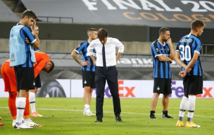 Momente paniku tek Interi, klubi zikaltër konfirmon 5 raste pozitive me COVID-19