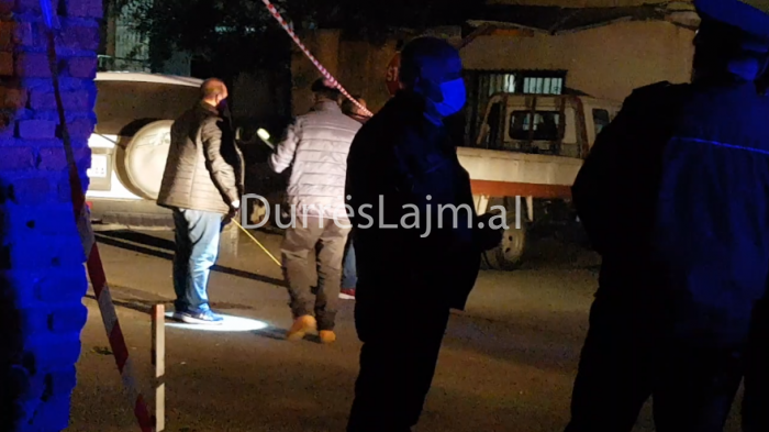 EMRI/ Kush është autori i plagosjes së nënë e bir në Durrës (FOTO & VIDEO)