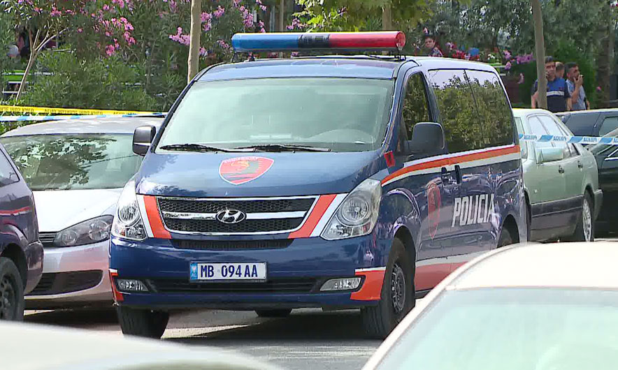 Dy të arrestuar për plagosjen e 26- vjeçarit