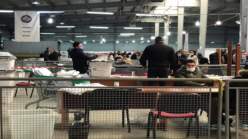 ​Përfundon numërimi i fletëvotimeve në të gjitha vendvotimet në Kosovë