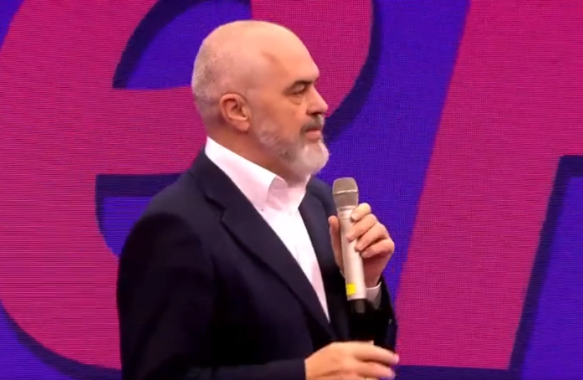 “Në mandatin e 3-të, Durrësi do ketë vëmendje të veçantë”, Rama: Do kandidoj edhe në qytetin bregdetar! (VIDEO)