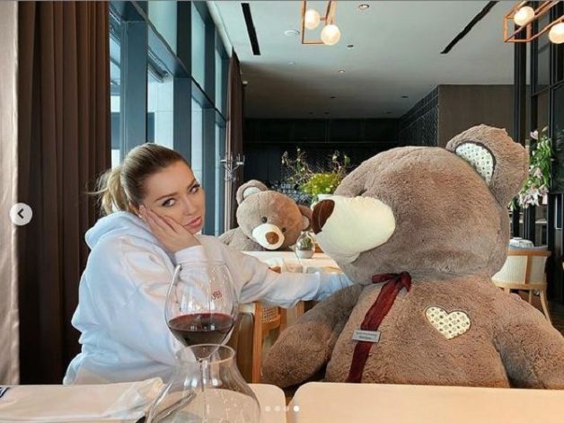 U zhduk nga skena dhe rrjetet sociale, Ronela Hajati flet për periudhën e vështirë që ka kaluar