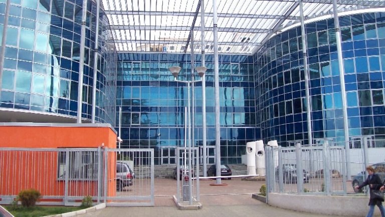 “Korrupsioni në sistemin e drejtësisë dhe të shëndetësisë”, SPAK: 10 të arrestuar në Krujë, mes tyre një ekspert mjeko-ligjor