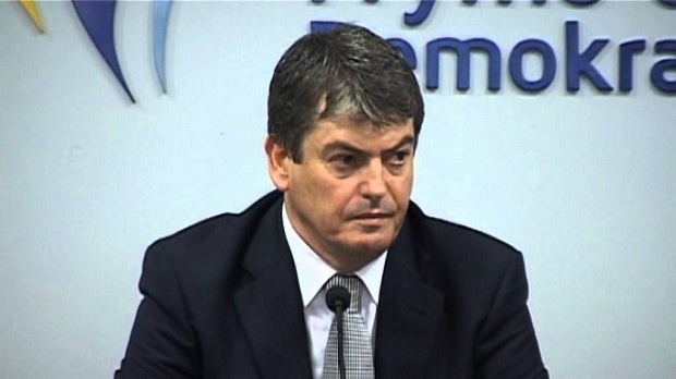 Bamir Topi jep dorëheqjen si kryetar i FRD