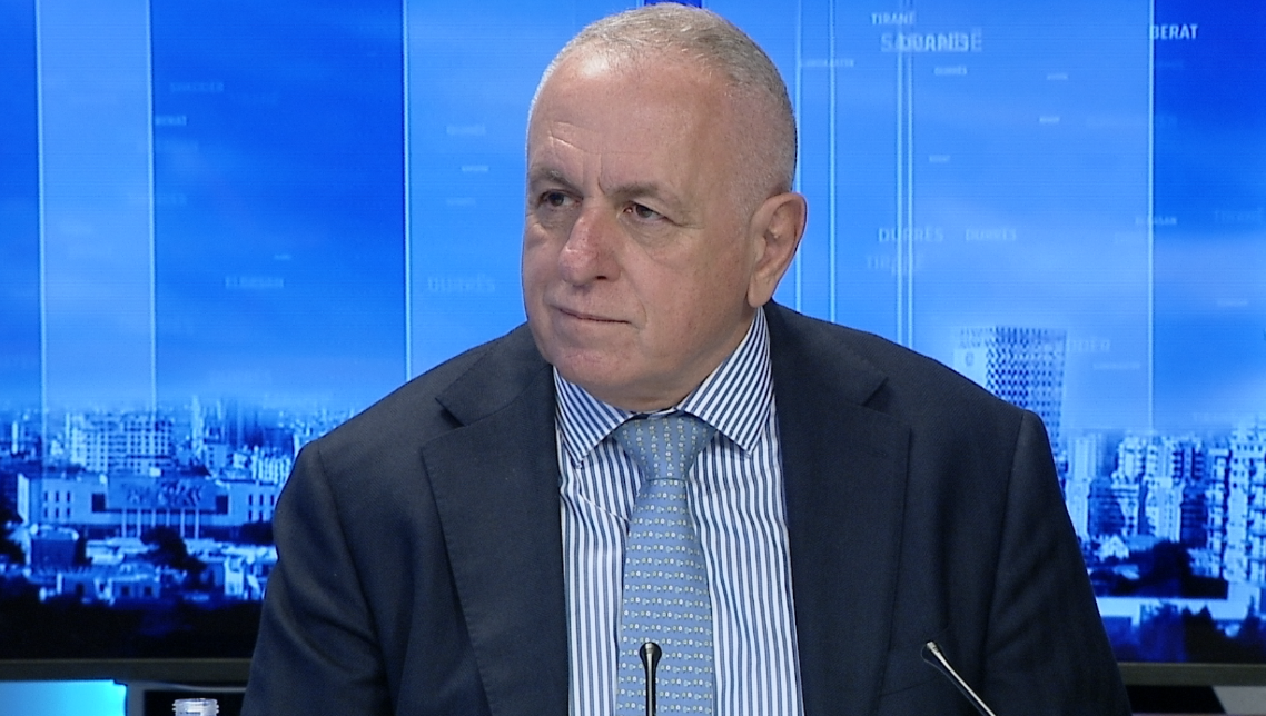 “Mos guxo të tallesh me mjekët”, Shehu: Ramës vazhdojnë t’i dalin në shesh mashtrimet