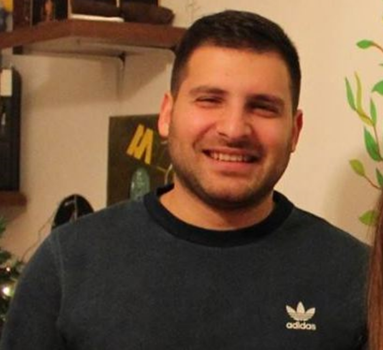 Trondit Artan Hoxha: Celulari i 28-vjeçarit Xhino Koça u hap në spital, kur familja kërkon transparencë i nxjerrin letrën