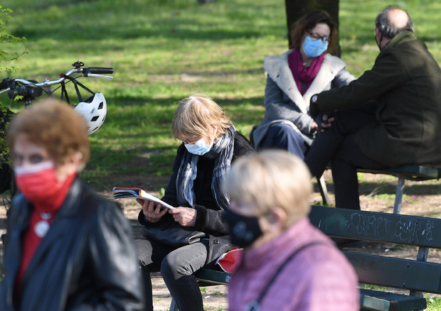 Itali, 460 viktima në 24 orët e fundit, mbetet i lartë numri i rasteve të reja