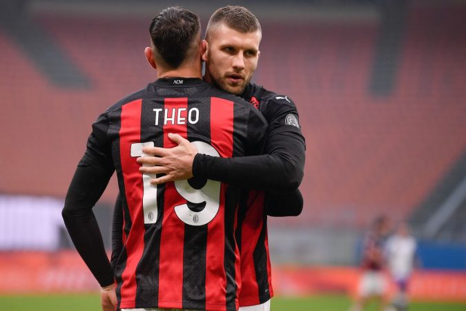 Milan niset drejt Manchester me vetëm një sulmues