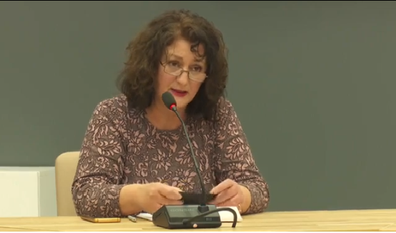 A mundet një person të vaksinohet me 2 doza të ndryshme  vaksinash? Fico: Ka disa përpjekje nga bota