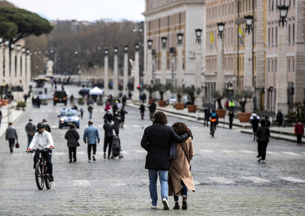 Itali, ulje e numrit të viktimave, por rritje e dukshme e shtrimeve në spital