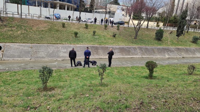 Vrasja e Behar Sofisë, RENEA nis kërkimet në Lanë për të gjetur armën e krimit