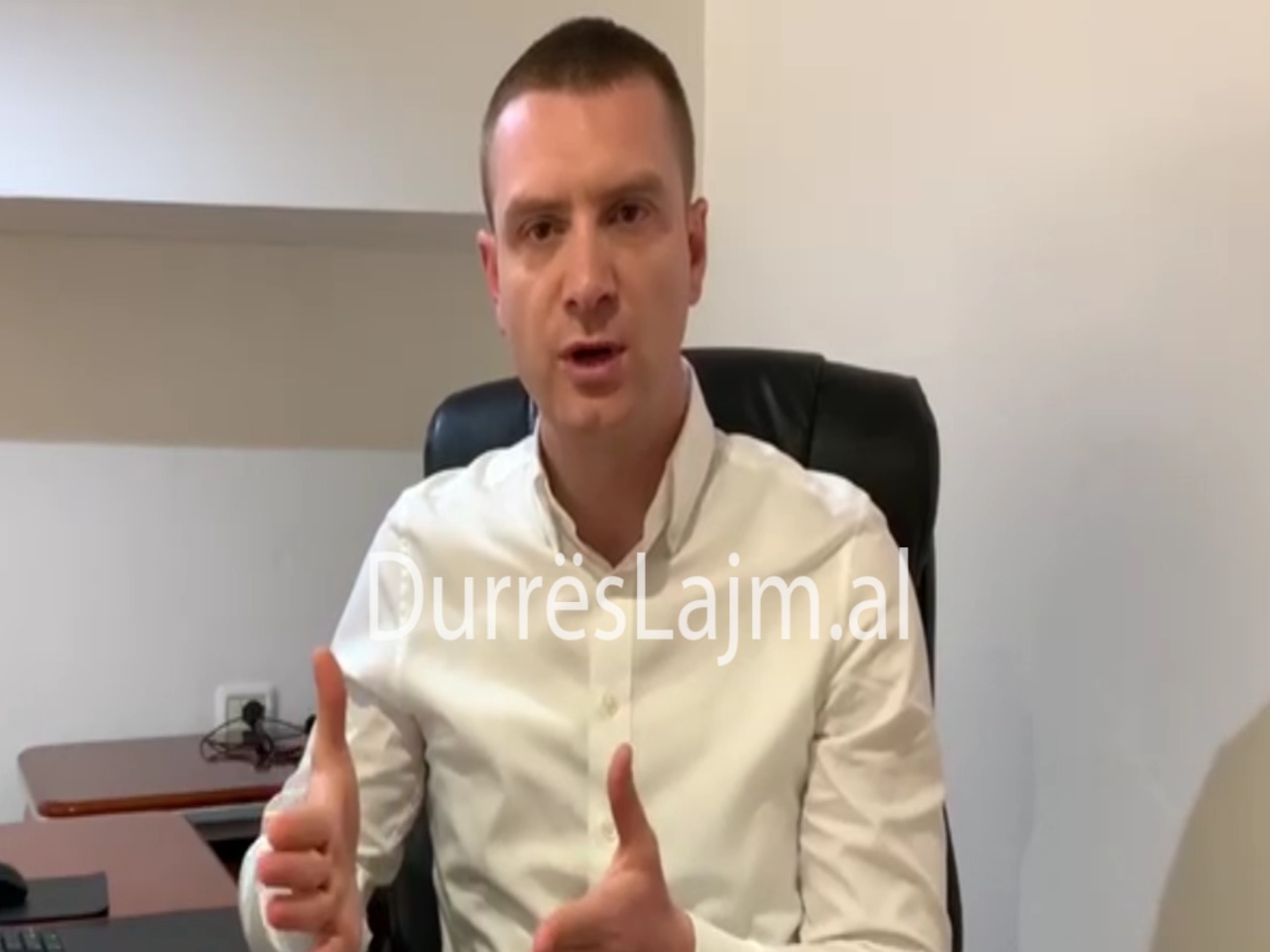Florian Tahiri shpjegon arsyet e dorëheqjes nga nënkryetar i bashkisë Durrës (VIDEO)