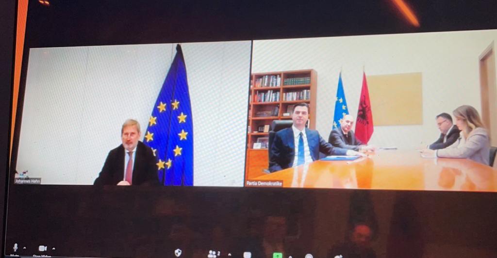 Basha bisedë me Hahn: Partitë politike, larg duart nga Reforma në Drejtësi