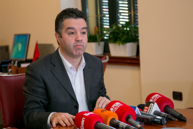 Basha i jep një rol të ri Bozdos për zgjedhjet e 25 prillit