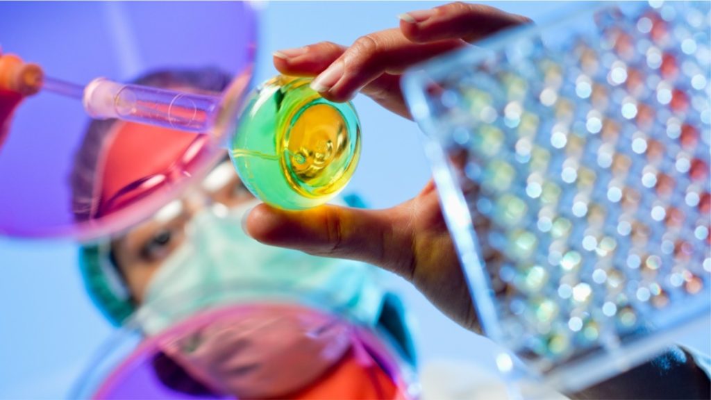 Studimi i rëndësishëm, zbulohet arsyeja e pasojave të rënda të COVID-19