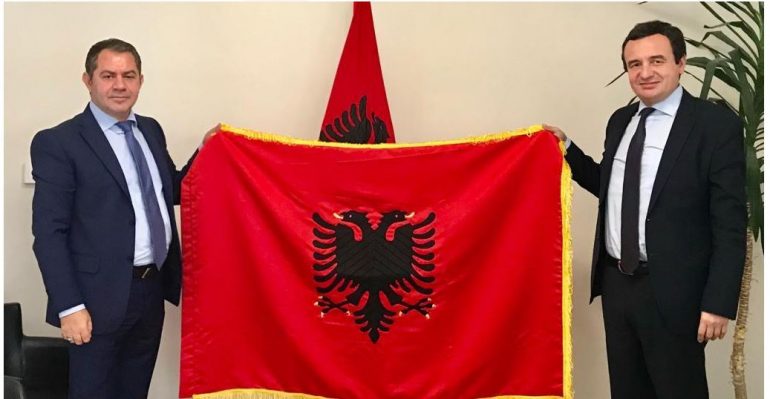 Idrizi uron Albin Kurtin: Qeveri e rikthimit të besimit, radhën e ka Shqipëria