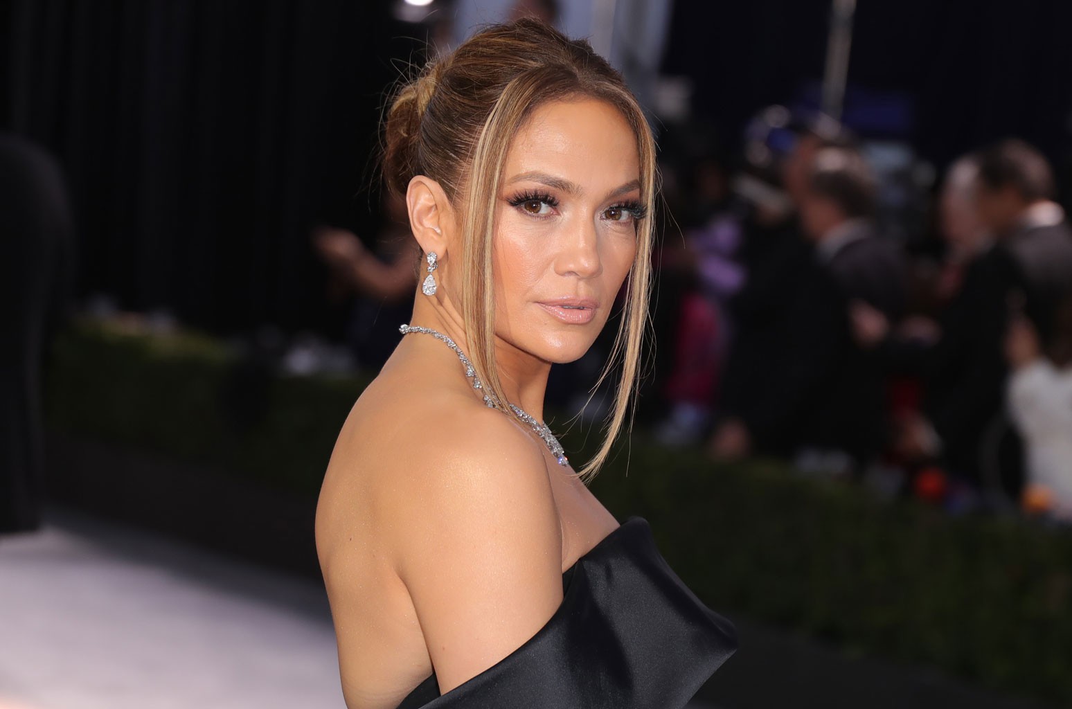 Jennifer Lopez jep pesë këshilla që do të ndryshojnë jetën tuaj