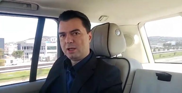 Basha i përgjigjet qytetares nga Durrësi: Qyteti është kapur peng nga oligarkët, por mos u largoni nga vendi