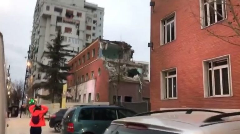 Punimet tek materniteti, reagimi: Projekti ruan godinën historike