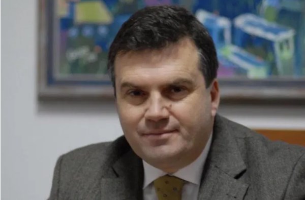 COVID-19 i merr jetën në moshën 57-vjeçare ish-zv/ministrit të turizmit