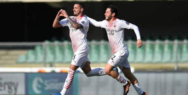 Milan nuk dorëzohet për titullin, fiton në Verona