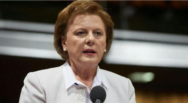 Ish-deputetja Valentina Leskaj flet pas humbjes së bashkëshortit: Kalova një situatë të vështirë