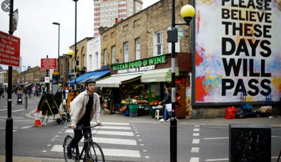 Jo pushime jashtë vendit, britanikët këtë verë të mbyllur në shtëpi