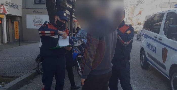 Nuk zbatuan masat antiCovid, gjobiten 2953 qytetarë gjatë fundajvës