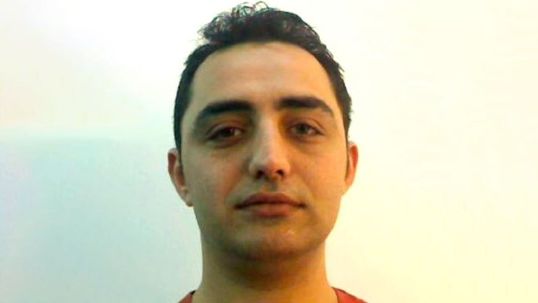 EMRI/ Inxhinieri shqiptar tentoi të trafikojë kokainë nga Buenos Aires në Evropë, pozonte me femra të bukura (FOTO)